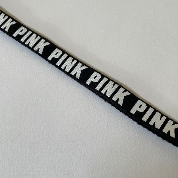 PINK VICTORIA’S SECRET LANYARD - Picture 4 of 6